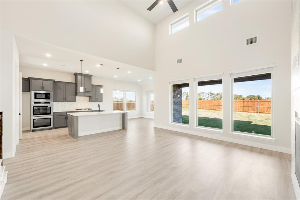 The Oaks - Residential