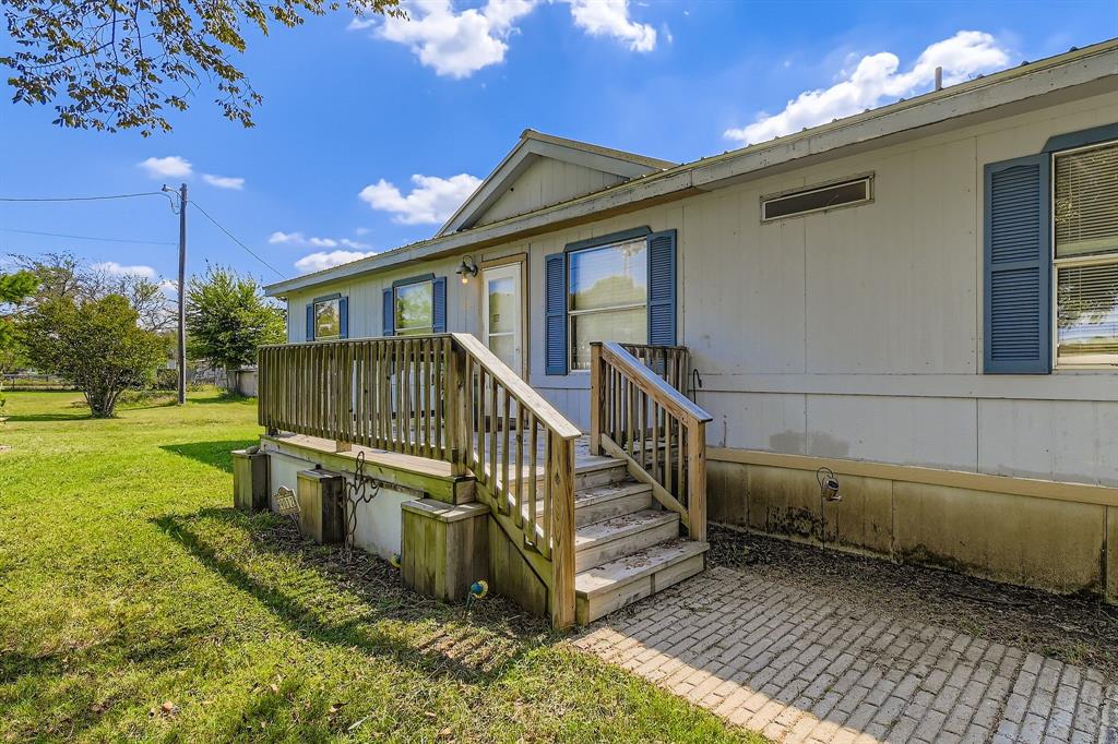 9016 County Road 513