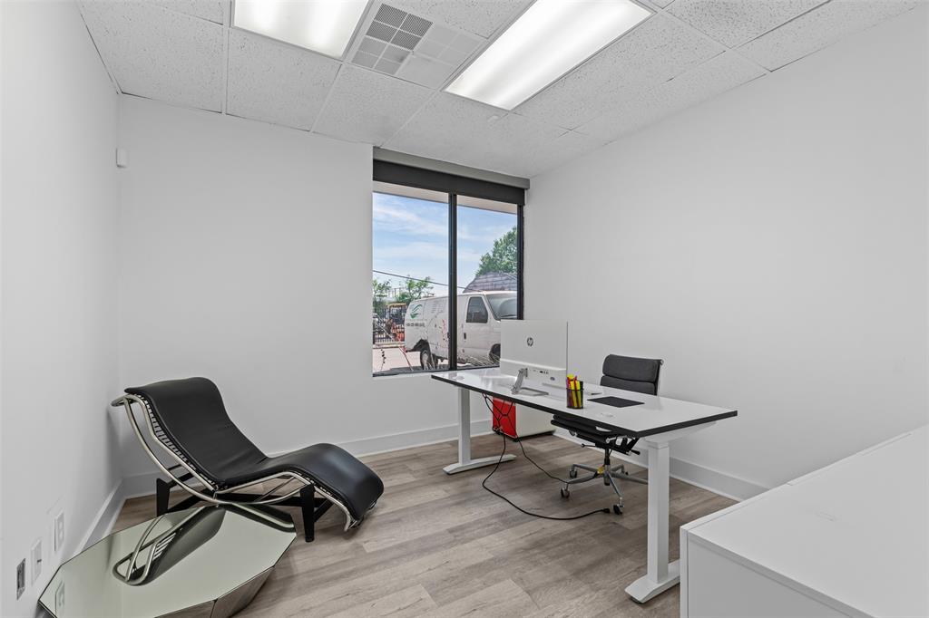 Southwell Bus Condos - Commercial Sale