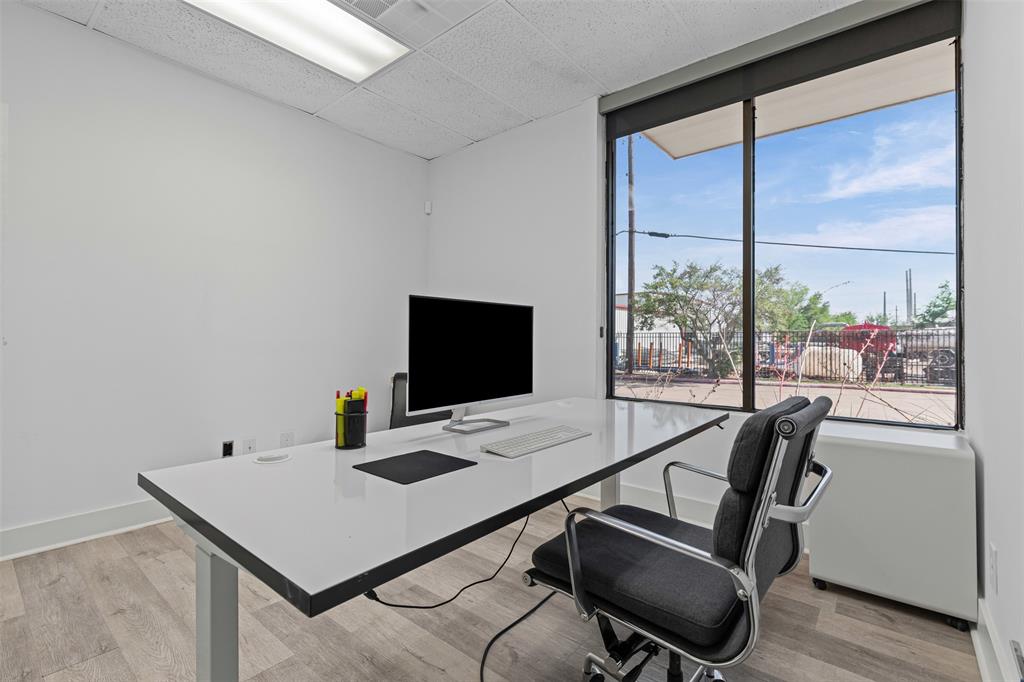 Southwell Bus Condos - Commercial Sale