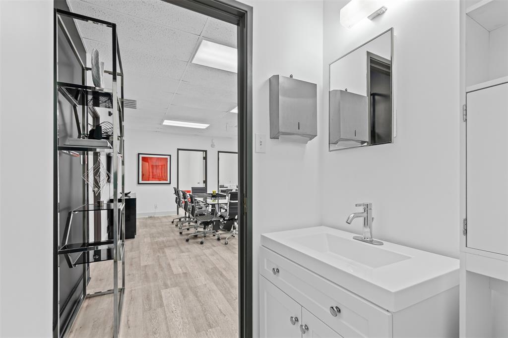 Southwell Bus Condos - Commercial Sale