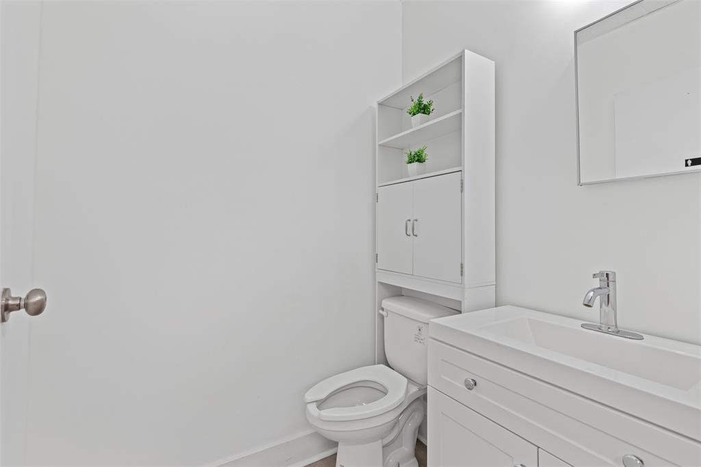 Southwell Bus Condos - Commercial Sale