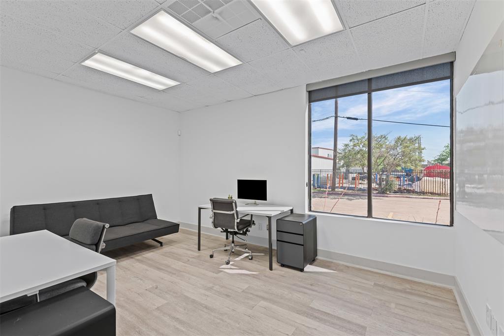 Southwell Bus Condos - Commercial Sale