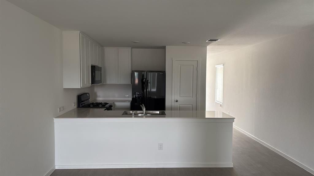 Foree Ranch Ph 3 - Residential Lease