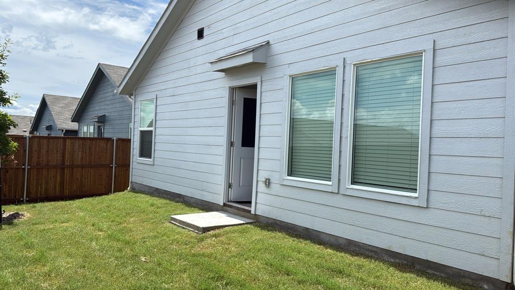 Foree Ranch Ph 3 - Residential Lease