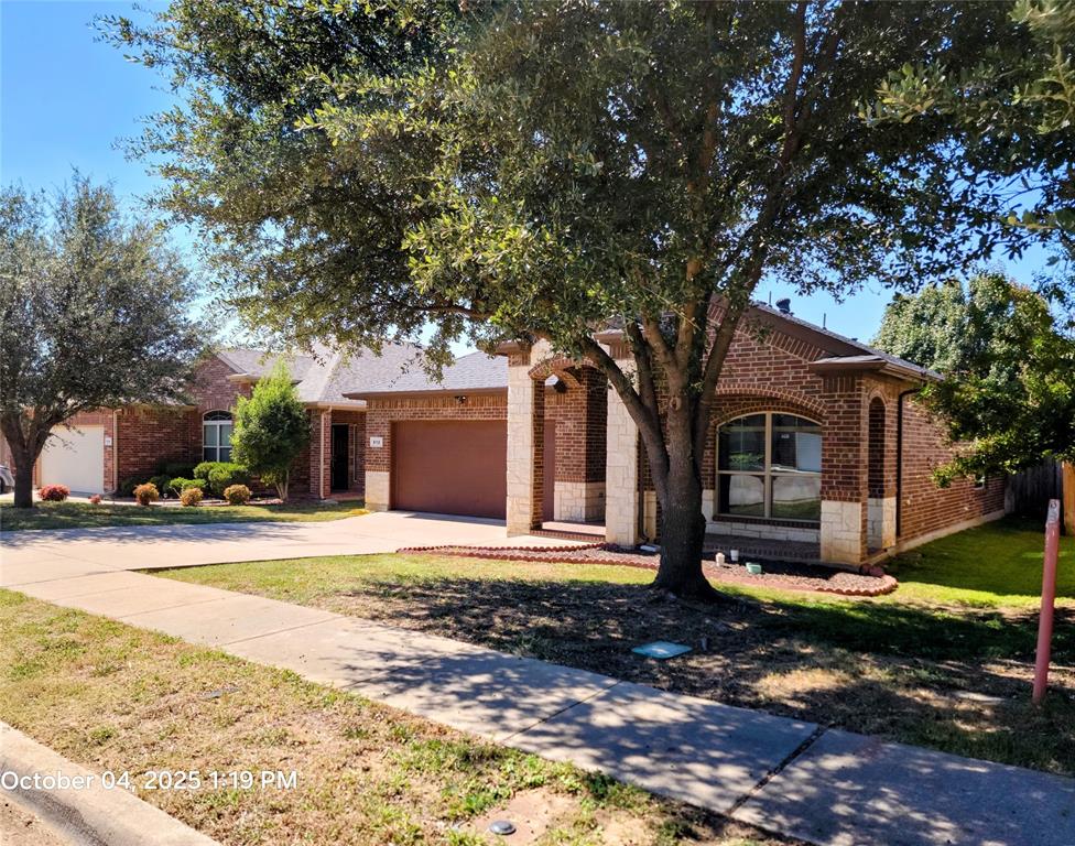 912 Iona Drive