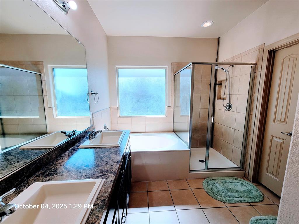 Emory Place Three - Residential