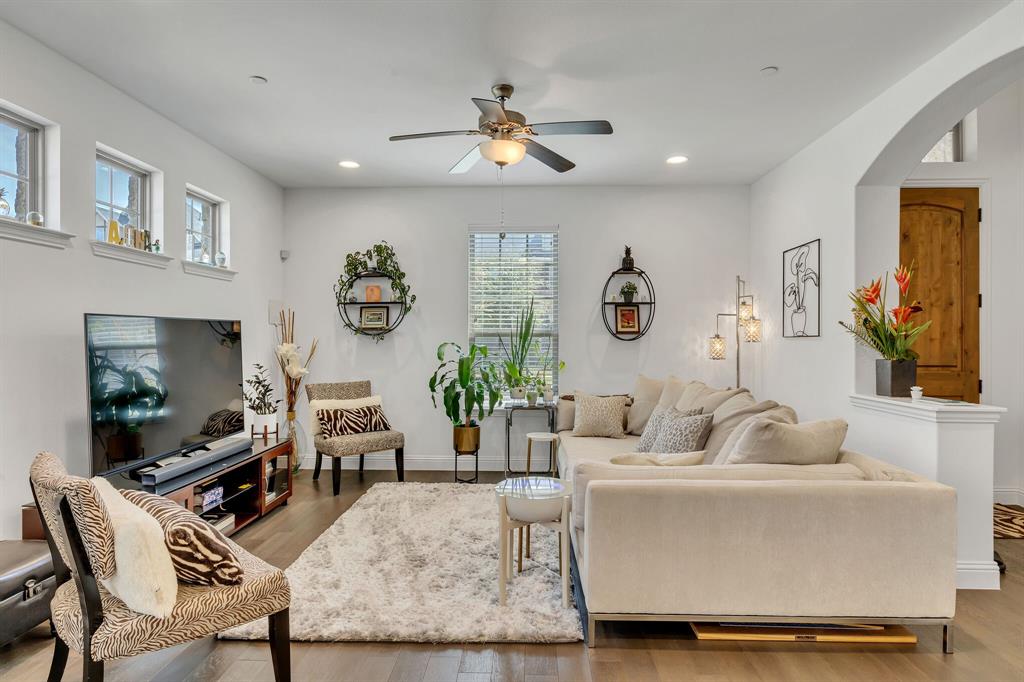 Mustang Park Ph Seven - Residential