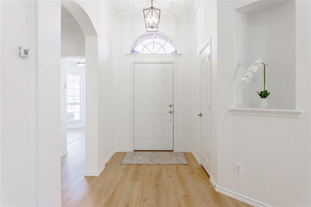 12833 Farmington Drive