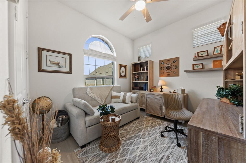 4726 Prairie Crest Lane