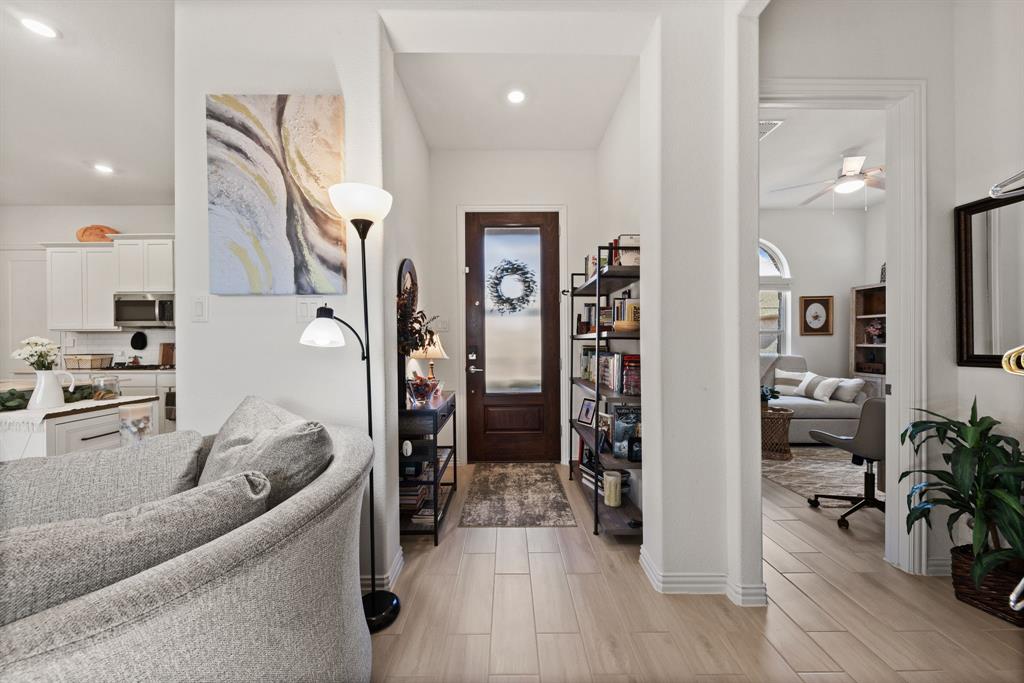 4726 Prairie Crest Lane