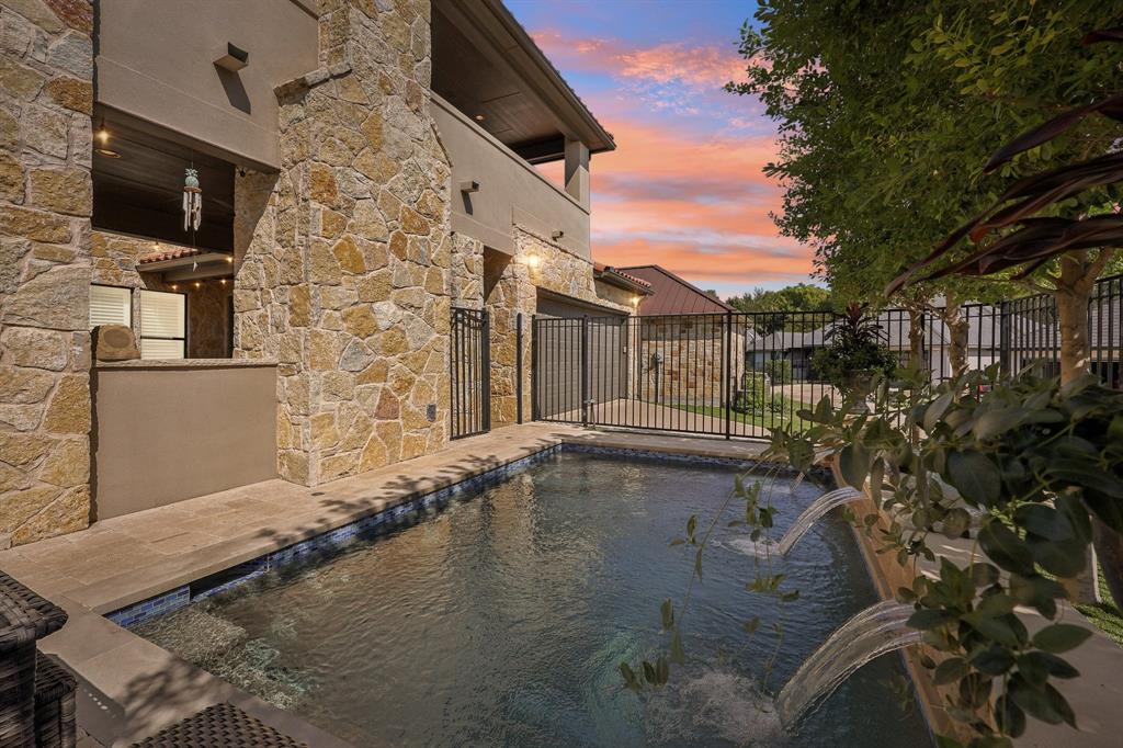 7805 Comanche Way