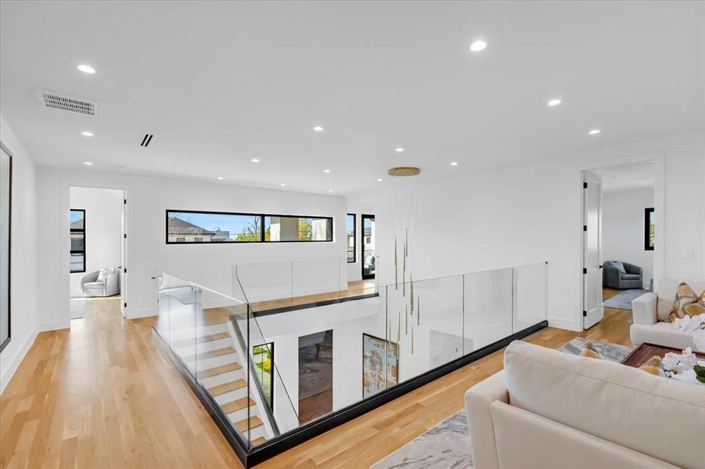 Hilltop Homes - Residential