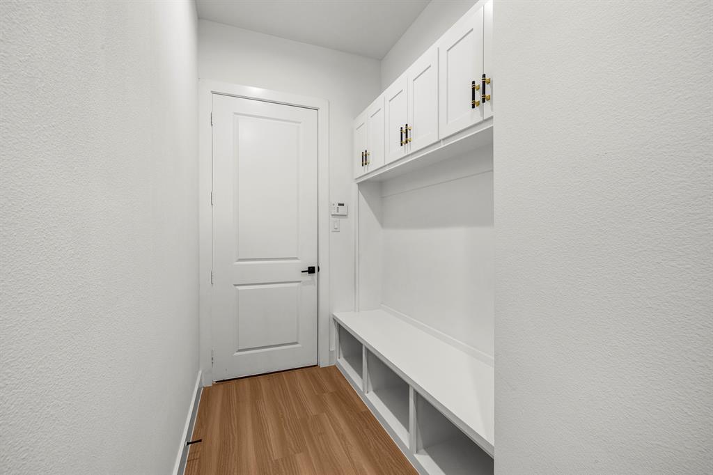 Lake Country Estates Add - Residential