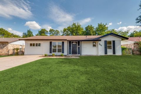 424 Stonewall Drive Euless TX 76039