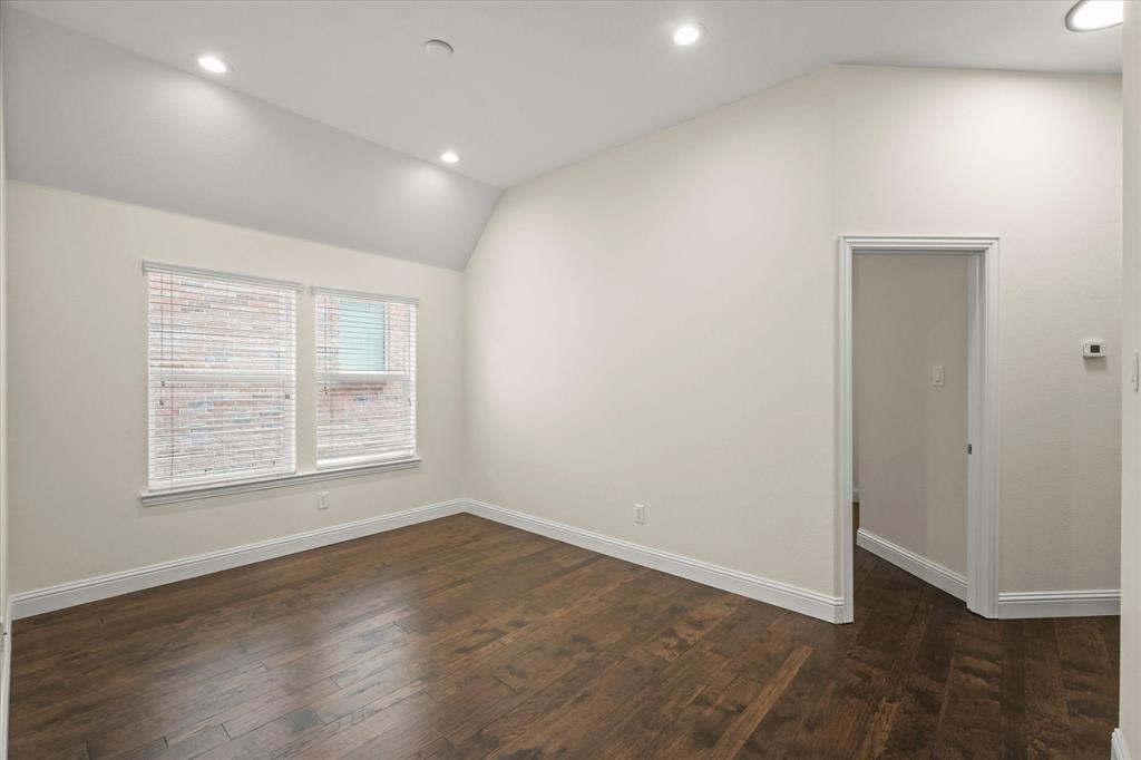 Woodbridge Ph 13 - Residential