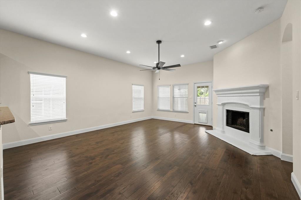 Woodbridge Ph 13 - Residential