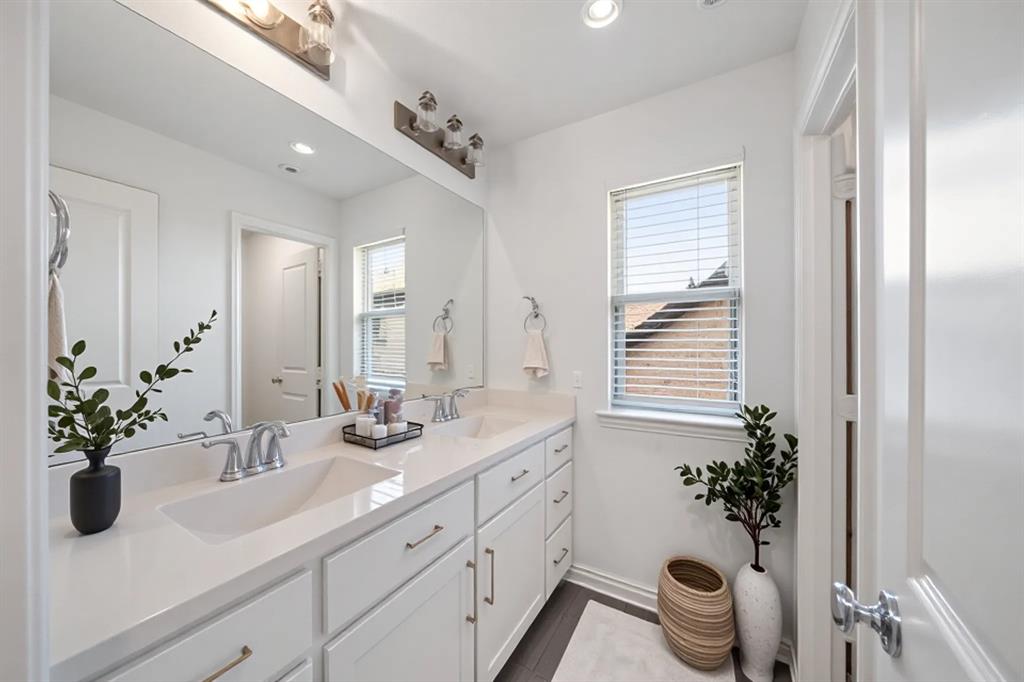 Trinity Falls Planning Unit 7 Ph 2 - Residential Lease