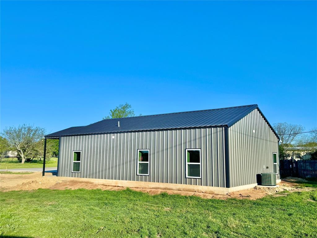 Lake Country Acres - Residential