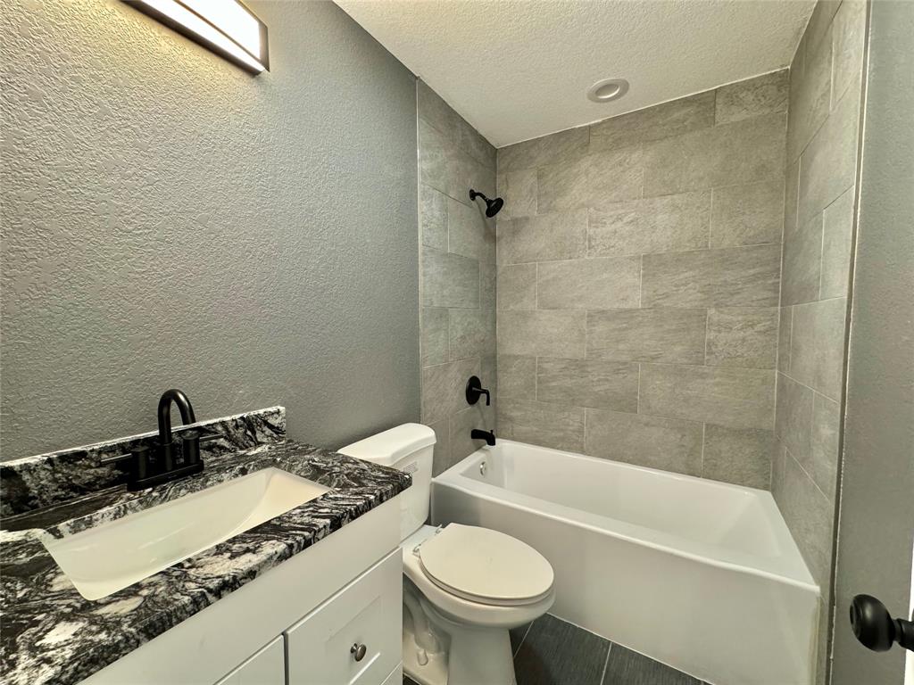 Lake Country Acres - Residential