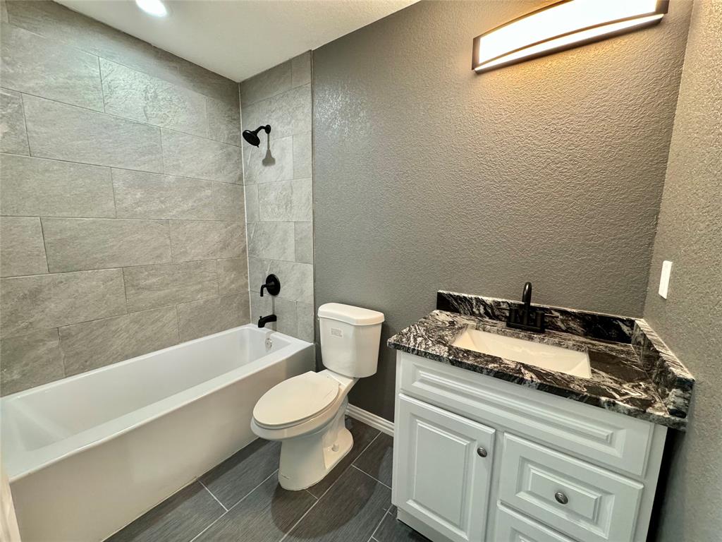 Lake Country Acres - Residential