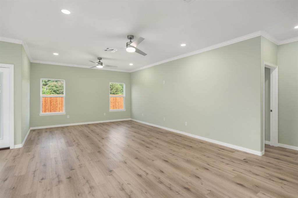 Cottages at Cedar Creek Lake - Residential