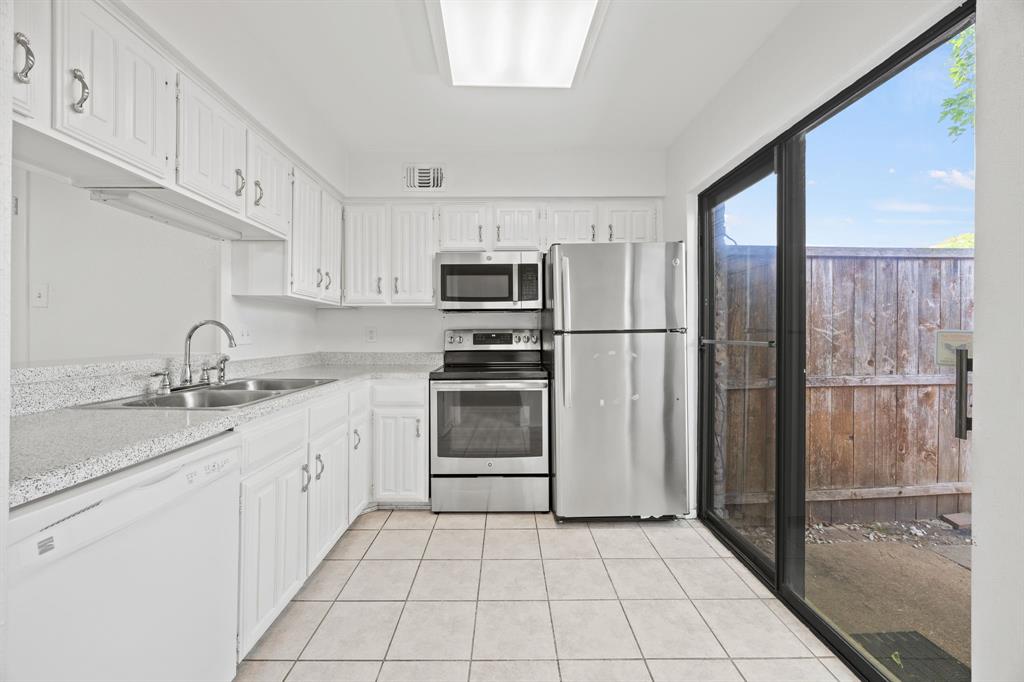 333 Melrose Drive 35B