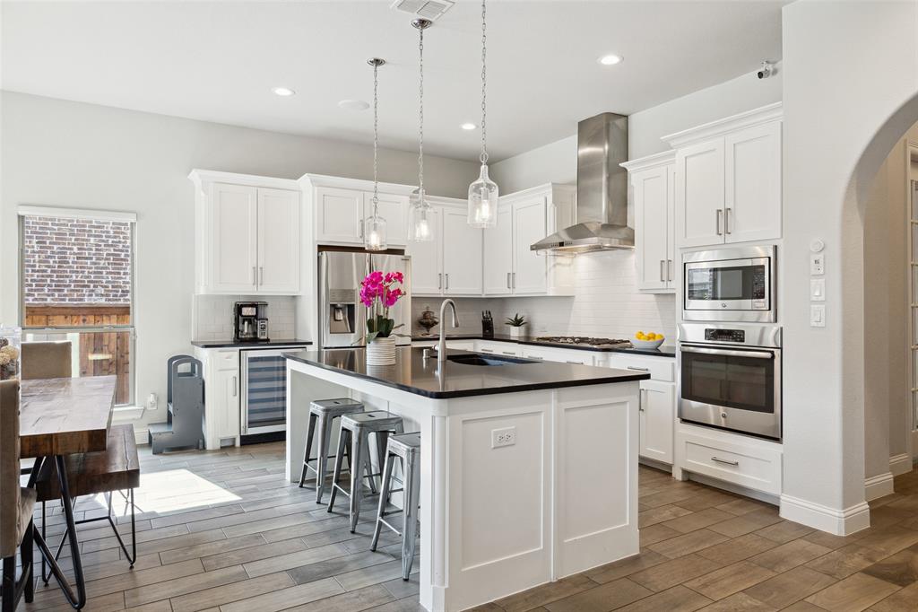 4710 Crossvine Drive