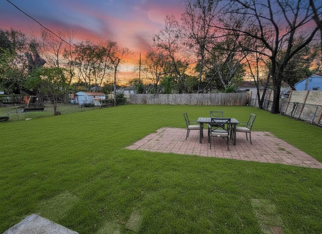 Arlington Terrace - Residential Lease