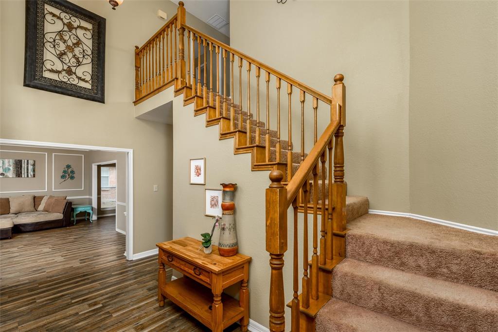 733 Autumn Oaks Drive