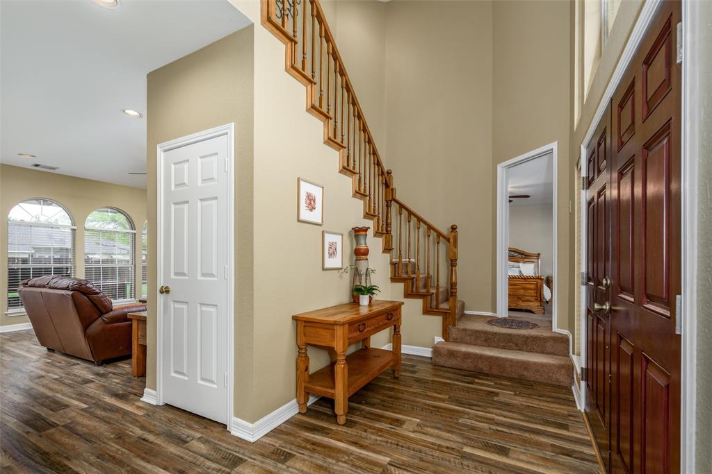 733 Autumn Oaks Drive