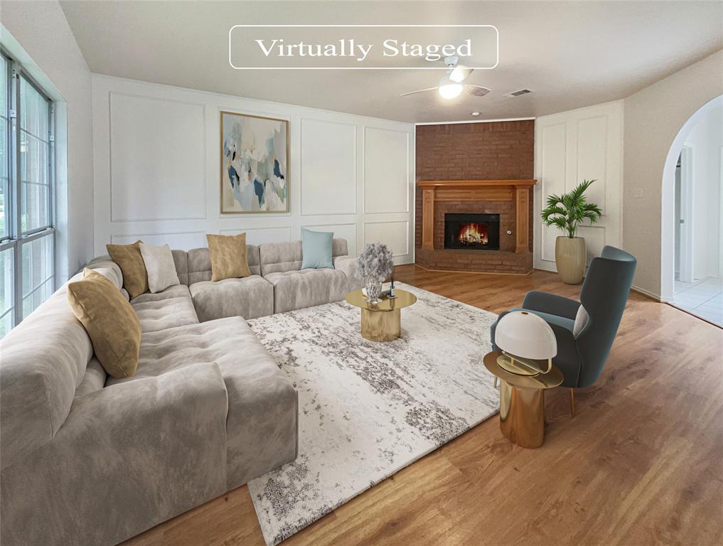 4900 Spanishmoss Drive