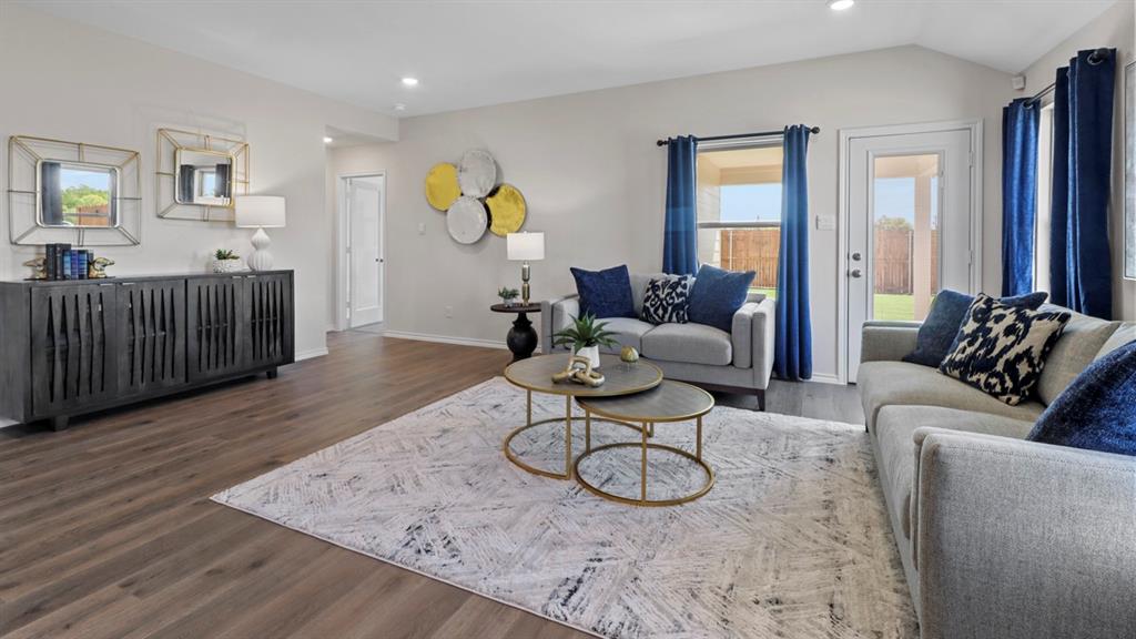 Riverfield - Residential