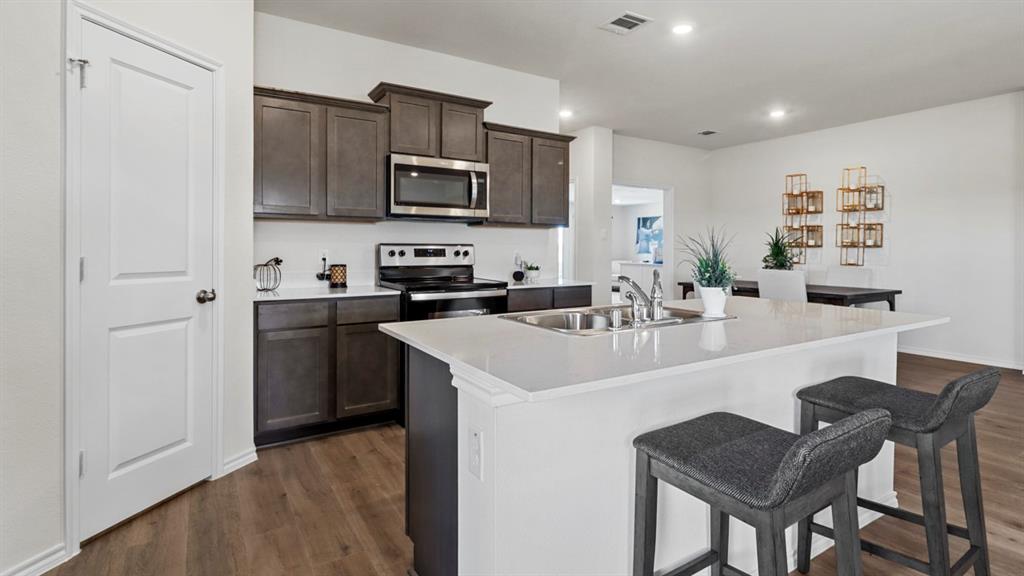 Riverfield - Residential