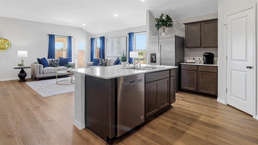Riverfield - Residential