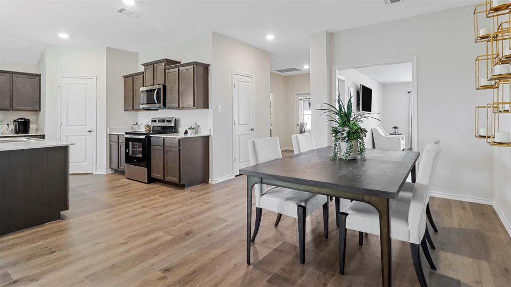 Riverfield - Residential