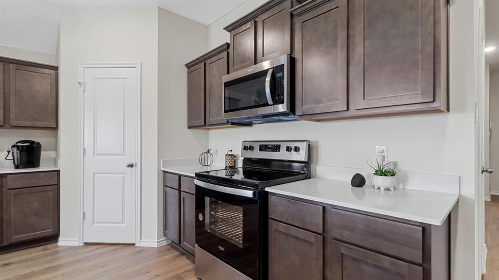 Riverfield - Residential