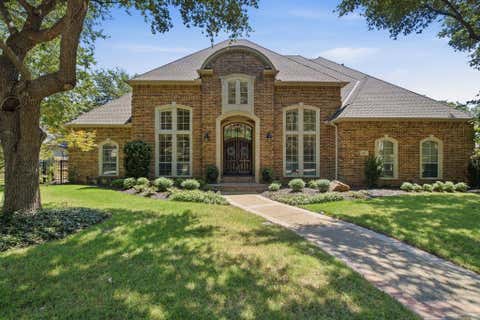 Photo of 807 Independence Parkway, Southlake, TX 76092 (MLS # 21344574)