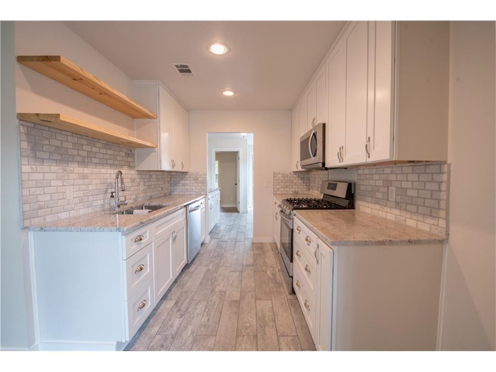 Bluebonnet Hills - Residential Lease