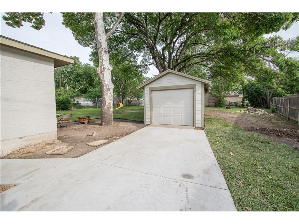 Bluebonnet Hills - Residential Lease