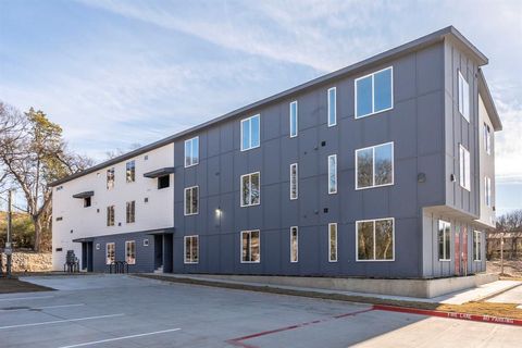 948 Corinth Street 3 Dallas TX 75215