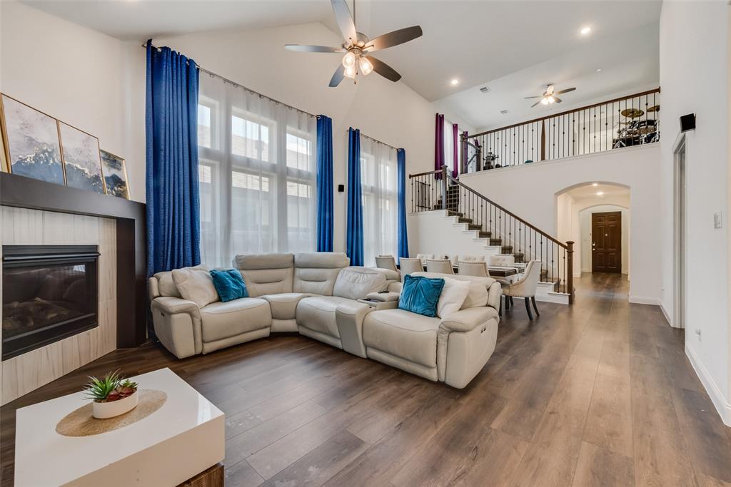 VIRIDIAN VILLAGE 2C - Residential Lease