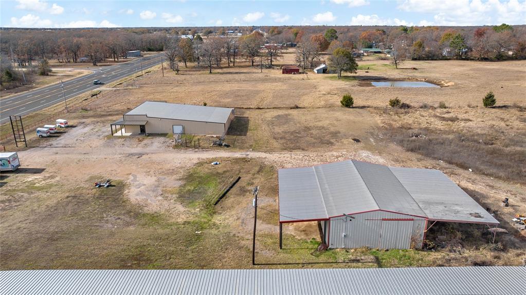 A1307 - Commercial Sale