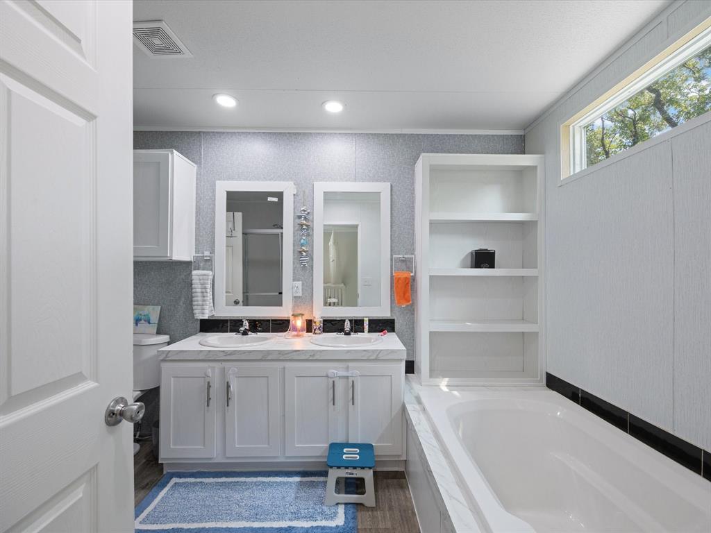 NAVARRO SUR WOOD-WILKS GARDENS - Residential