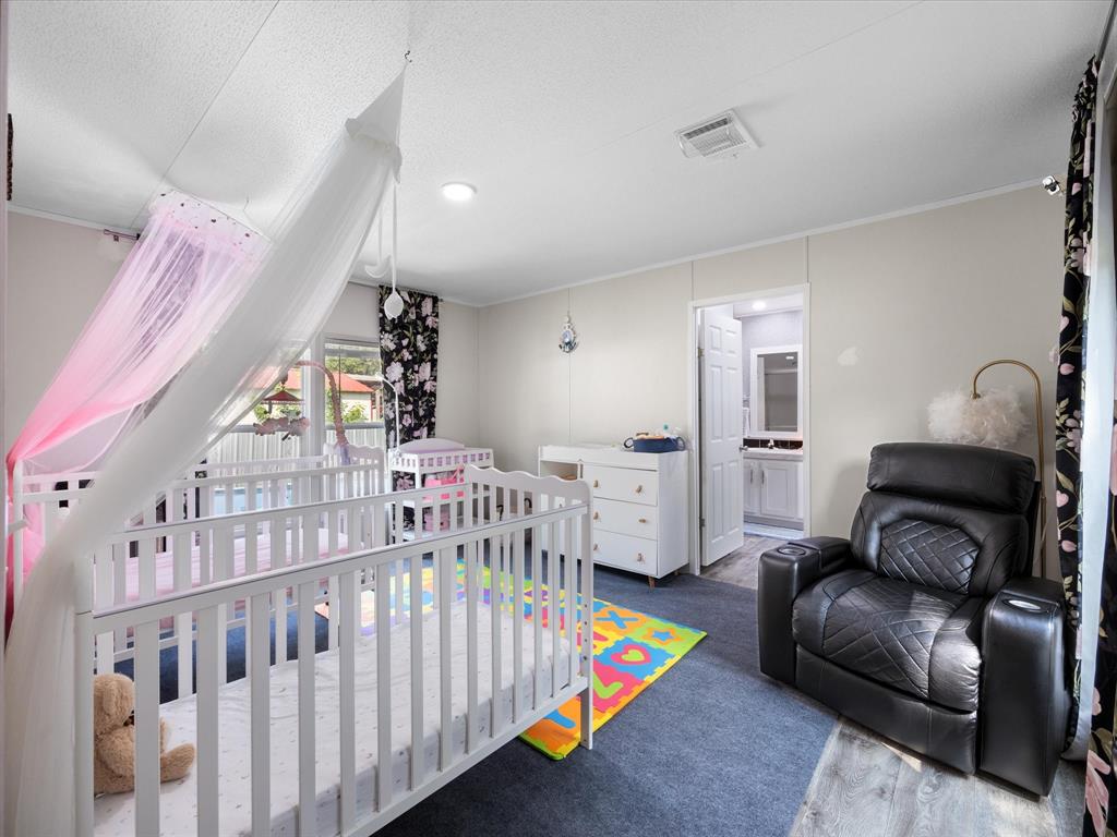 NAVARRO SUR WOOD-WILKS GARDENS - Residential