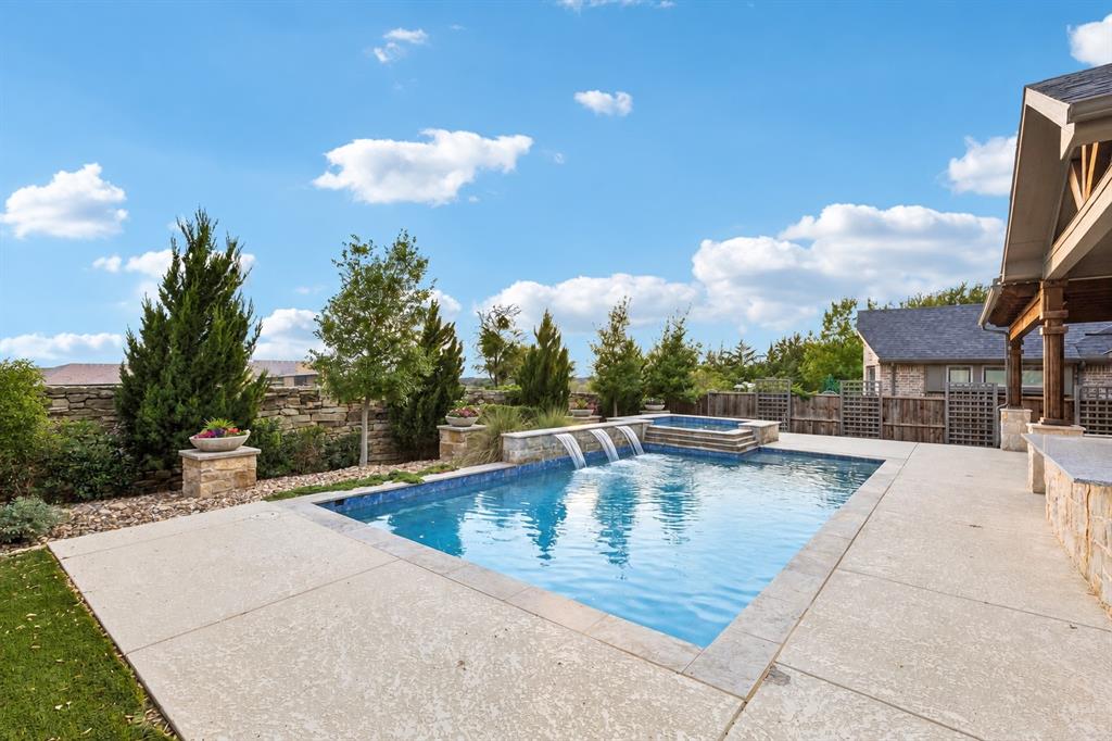 6333 Savannah Oak Trail