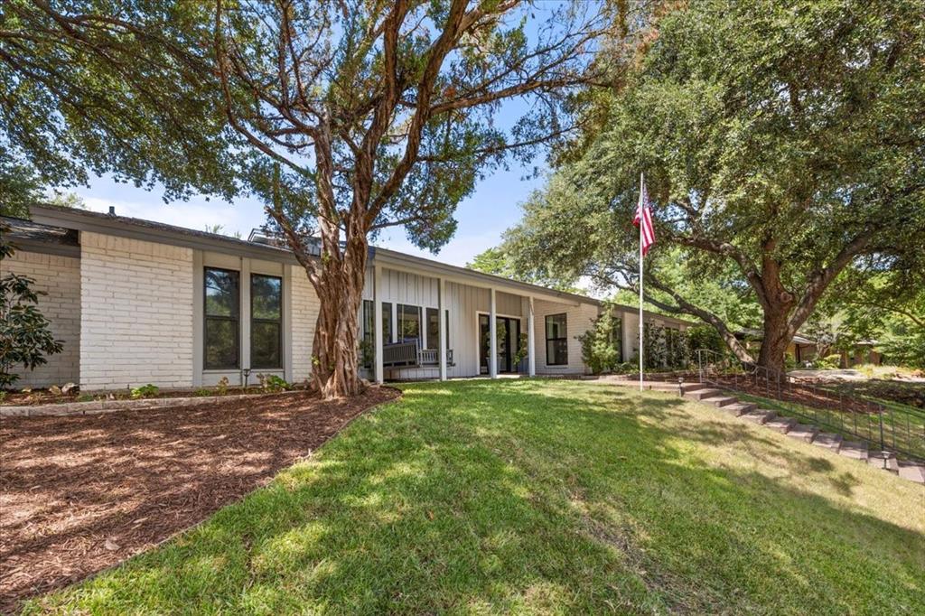 3808 Black Canyon Road