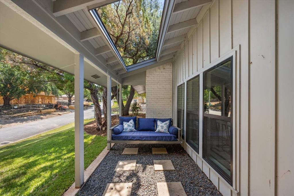 3808 Black Canyon Road