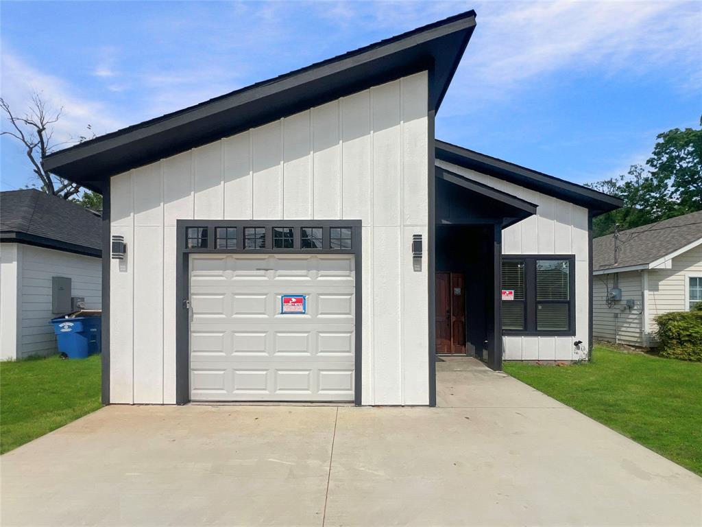 H T Lackeys 02 Ave - Residential