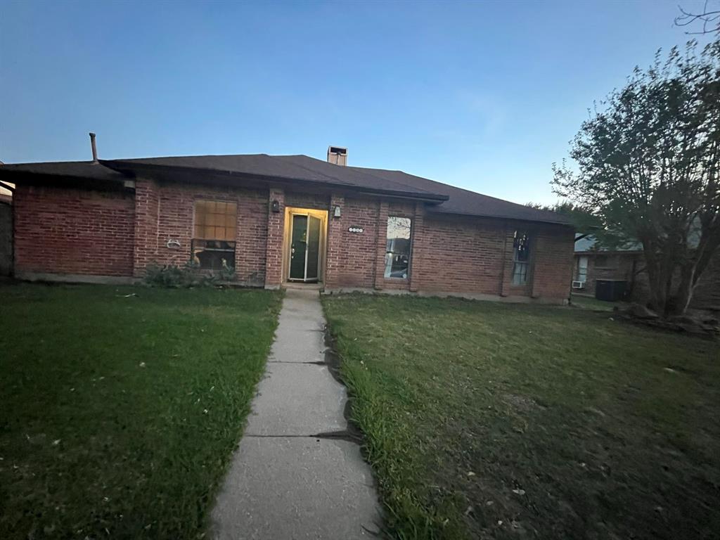 1650 Canterbury Lane